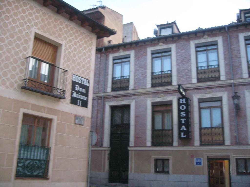 Don Jaime I Y Ii Guest house Segovia