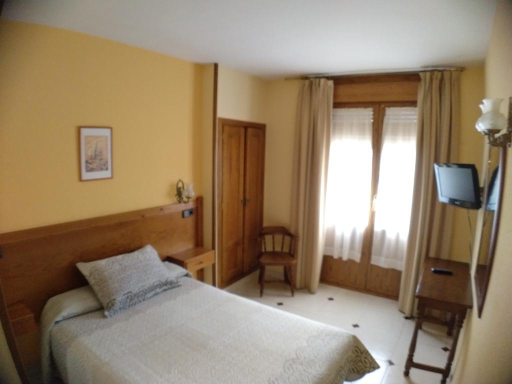 Guest house Don Jaime I Y Ii *